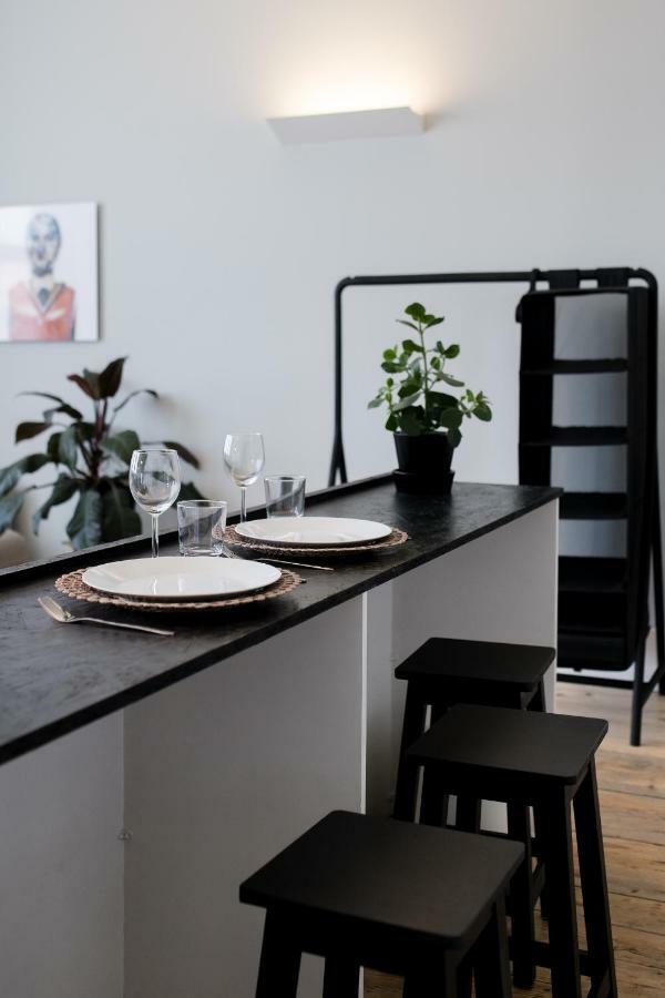 Baixa24 •P2R• Bright Apt In Vibrant Downtown Porto Ngoại thất bức ảnh